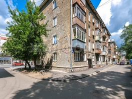 Продается 2-комнатная квартира Бориса Богаткова ул, 43 м², 3990000 рублей