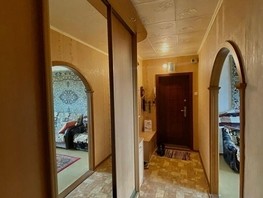 Продается 4-комнатная квартира Зеленая ул, 80  м², 6120000 рублей