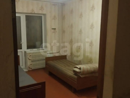 Снять трехкомнатную квартиру Комарова пр-кт, 64  м², 47000 рублей