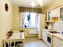 Продается 2-комнатная квартира Андрея Крячкова ул, 62.8 м², 6300000 рублей