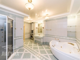 Продается 3-комнатная квартира Дзержинского ул, 153.9 м², 22000000 рублей