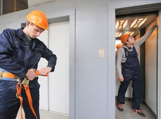 В Красноярском крае в замене нуждаются 3 тысячи лифтов в многоквартирных домах