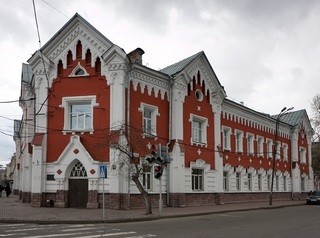 В Иркутске за 52,8 млн рублей отремонтируют здание гериатрического центра