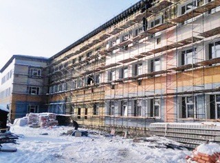 Школу в поселке Металлургов под Новокузнецком достроят к 2020 году