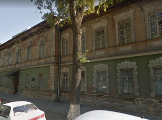 В центре Иркутска хотят отреставрировать аварийное здание бывшей картографической фабрики