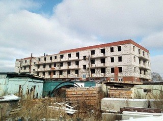 Застройщик проблемных домов в ЖК «Радужный» признан банкротом