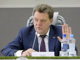 Мэра Томска Ивана Кляйна задержали силовики во время совещания