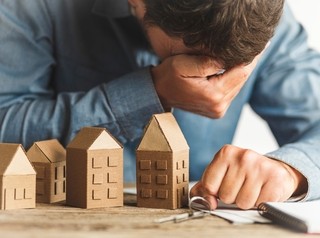 Слишком низкая цена недвижимости может привести к проблемам для покупателя