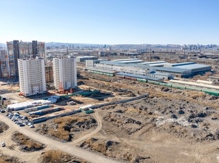 В Красноярске выставлен на продажу земельный участок в активно развивающемся районе