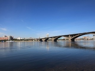 Начинается ремонт Коммунального моста