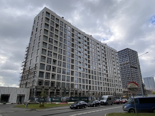 Насколько сократились продажи в новостройках за первую половину года