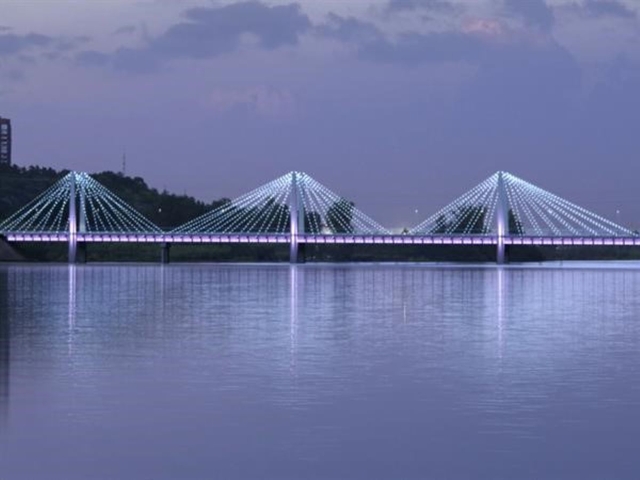 Каким будет новый пешеходный мост из Зелёной Рощи на остров Татышев