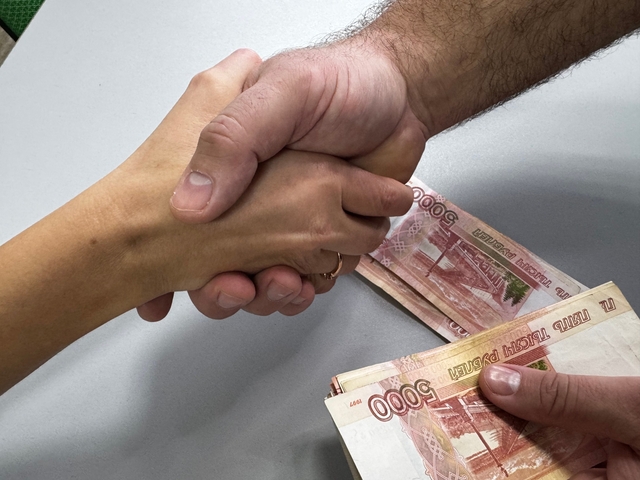 Где хотят взять деньги на выплаты  оставшимся без квартир покупателям